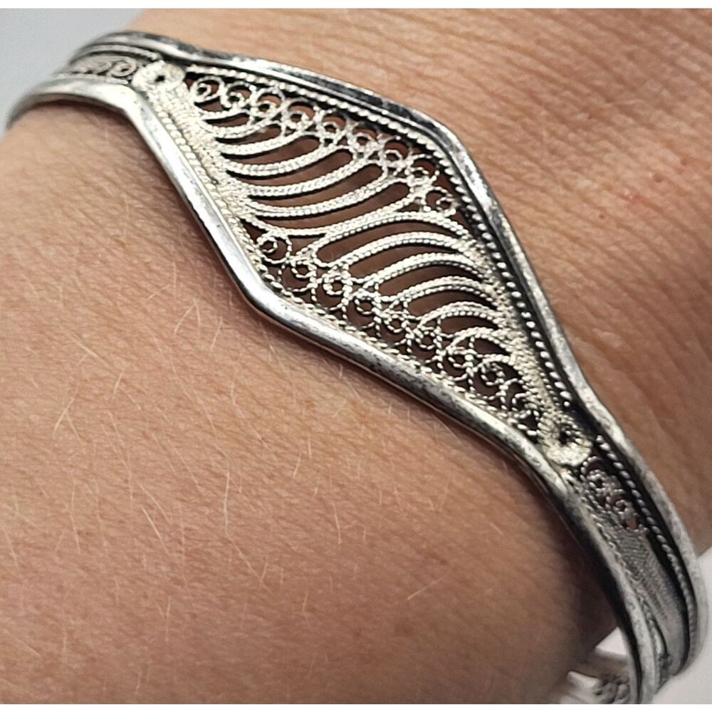 Art Noveau Antique Sterling Silver Filigree Bangle Bracelet 925 11g 2.6in dia